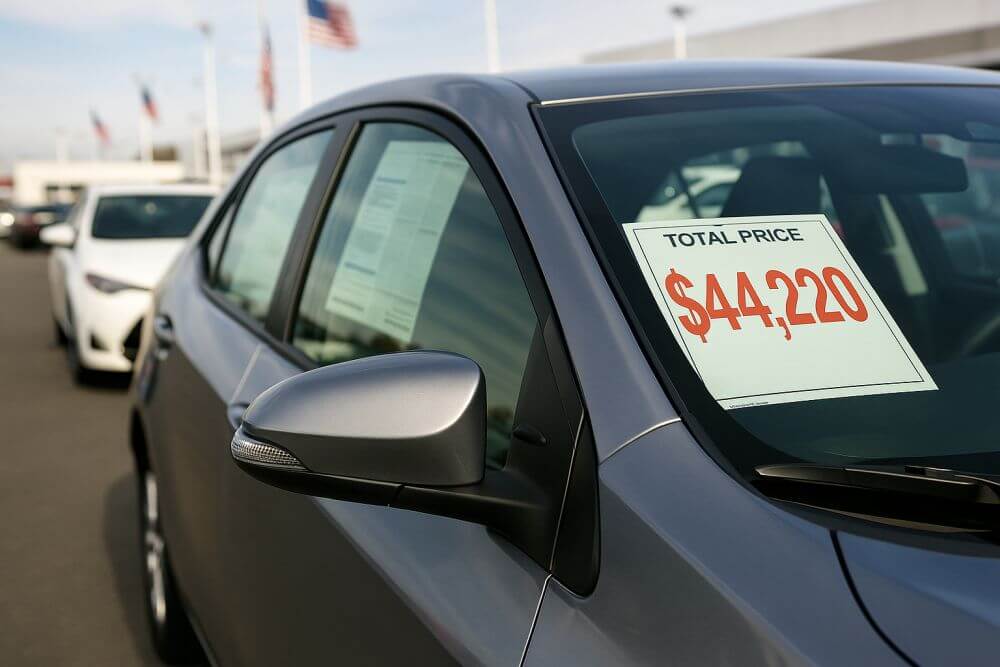 The Real Cost of Trump’s 25% Auto Tariffs: What Consumers Will Pay in 2025